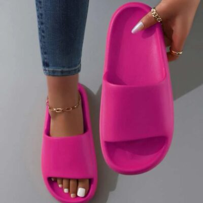 Sandalias de una sola pieza